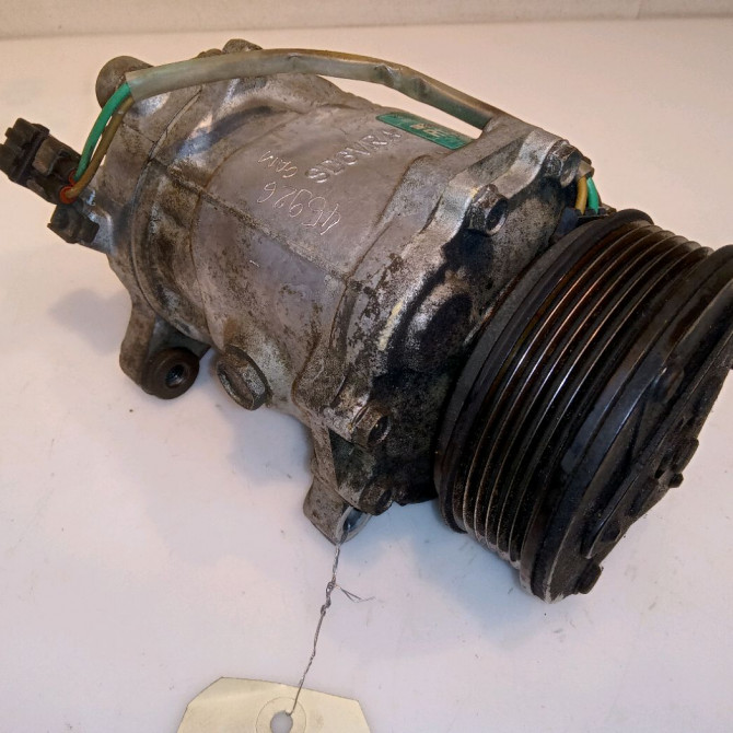 Compresseur air conditionne occasion VOLKSWAGEN POLO III Phase 2 11-1999->12-2001 1.4i 8v 60ch 6N0820803C 2