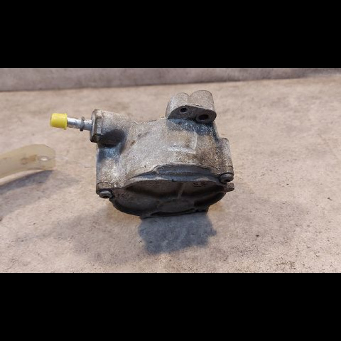 Pompe a vide occasion PEUGEOT 407 Phase 1 04-2004->07-2008 2.0 HDI 136ch 9801888780 2