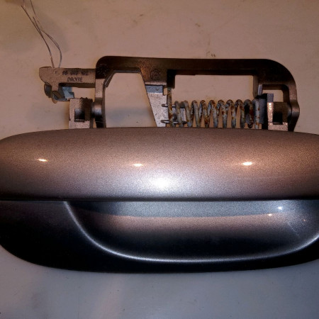 Poignee ext porte ard occasion PEUGEOT 607 Phase 1 11-1999->09-2004 3.0i V6 9101Q5
