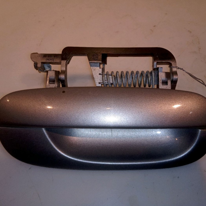 Poignee ext porte avd occasion PEUGEOT 607 Phase 1 11-1999->09-2004 3.0i V6 9101Q5 1