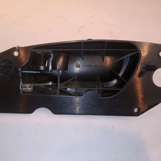 Poignee int porte ard occasion PEUGEOT 607 Phase 1 11-1999->09-2004 3.0i V6 9329FA 2