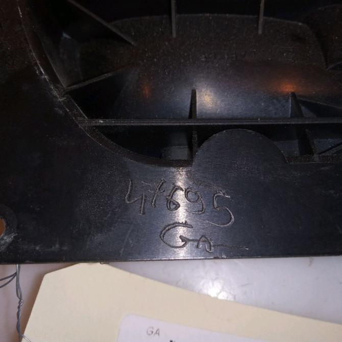 Poignee int porte avg occasion PEUGEOT 607 Phase 1 11-1999->09-2004 3.0i V6 9329EY 3