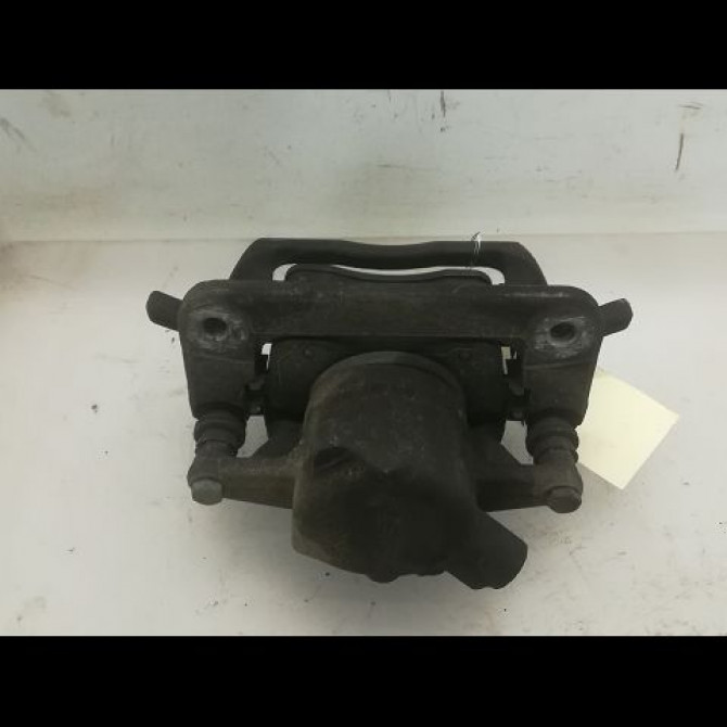 Etrier de frein avant gauche occasion PEUGEOT 407 phase 1 SW 07-2004->07-2008 1.8i 125ch 4401H2 2