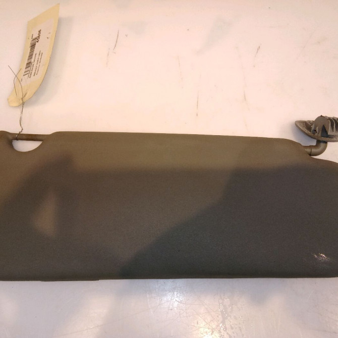 Pare-soleil gauche occasion RENAULT CLIO II Phase 2 06-2001->07-2006 1.5DCI 100ch 2