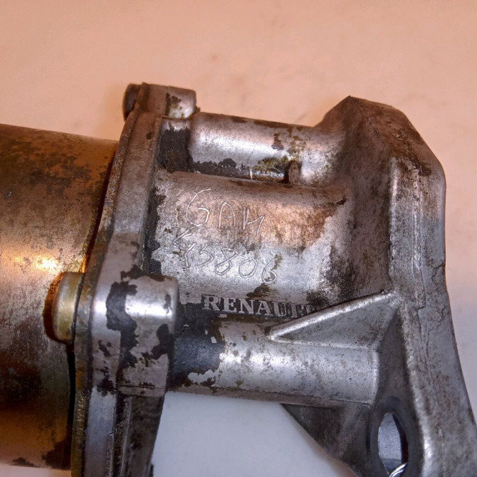 Pompe a vide occasion RENAULT CLIO II Phase 2 06-2001->07-2006 1.5DCI 100ch 146508923R 4