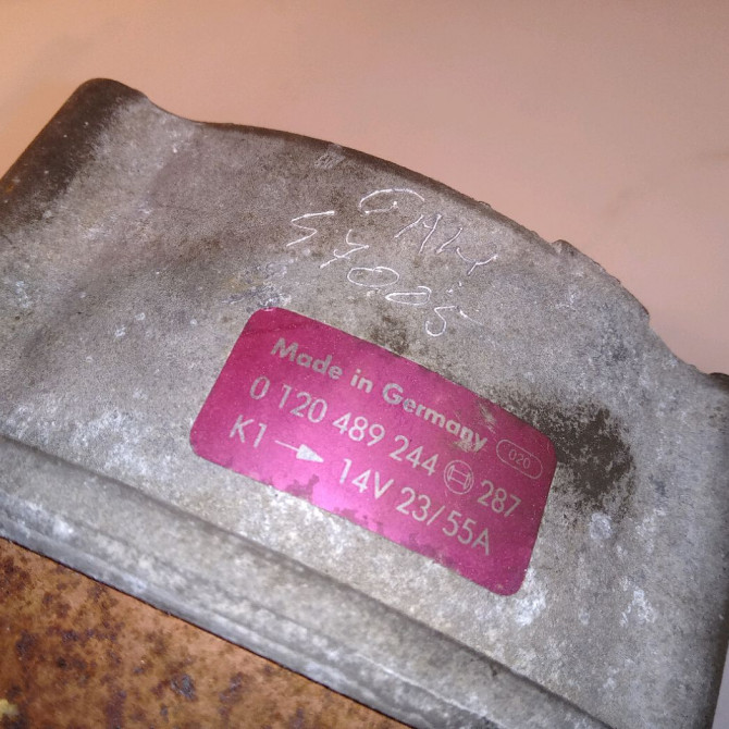 Alternateur occasion FORD SIERRA Phase 1 04-1995->04-1999 2.0i 105ch 4