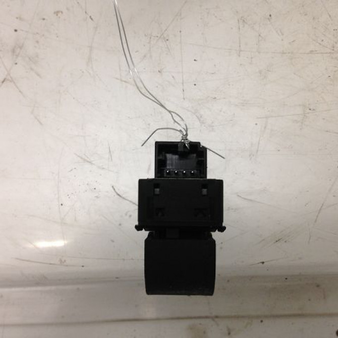 Commande lève-glace porte avant droite occasion AUDI A3 II Phase 1 06-2003->06-2008 2.0 TDi 140ch 8Z0959855C5PR 2