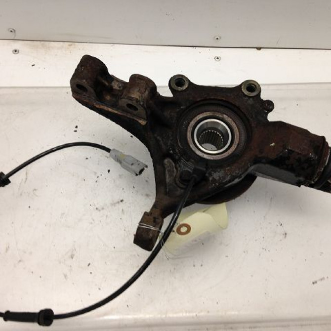 Moyeu avg occasion CITROEN C4 I Phase 1 11-2004->07-2008 1.6i 16v 1606623580 2