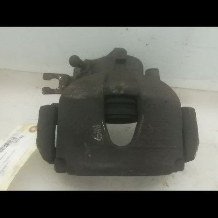 Etrier de frein avant droit occasion RENAULT LAGUNA II Phase 1 ESTATE 11-2000->03-2005 1.9 DCI 110ch 7701049104