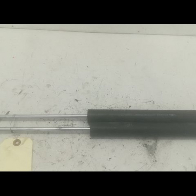 Verin droit hayon occasion RENAULT VELSATIS Phase 1 01-2002->04-2005 2.2 DCI 150ch 8200246092 1