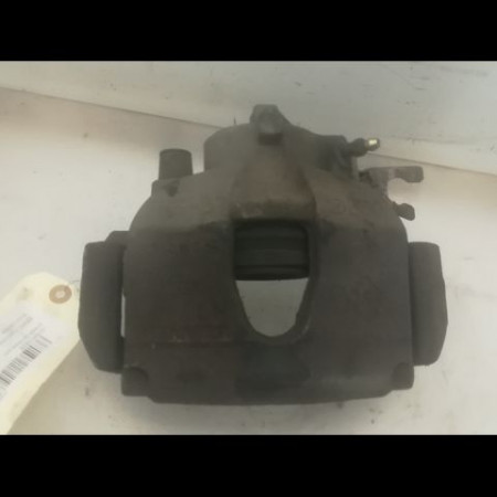 Etrier de frein avant gauche occasion RENAULT LAGUNA II Phase 1 ESTATE 11-2000->03-2005 1.9 DCI 110ch 7701049103