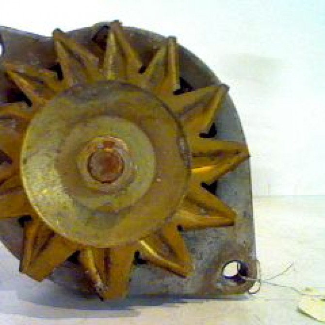 Alternateur occasion LADA NIVA 3