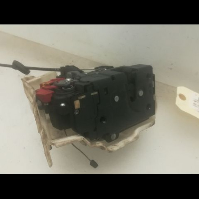 Serrure porte avg occasion VOLKSWAGEN JETTA III Phase 1 09-2005->12-2010 1.9 TDI 105ch 3D1837015AB 2