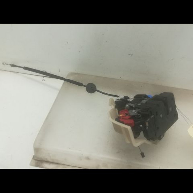 Serrure porte arg occasion VOLKSWAGEN JETTA III Phase 1 09-2005->12-2010 1.9 TDI 105ch 7L0839015D 1