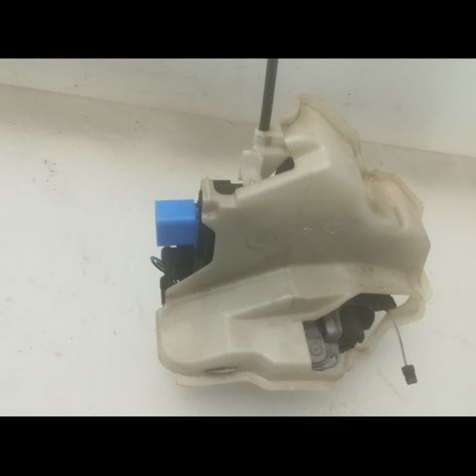 Serrure porte arg occasion VOLKSWAGEN JETTA III Phase 1 09-2005->12-2010 1.9 TDI 105ch 7L0839015D 3