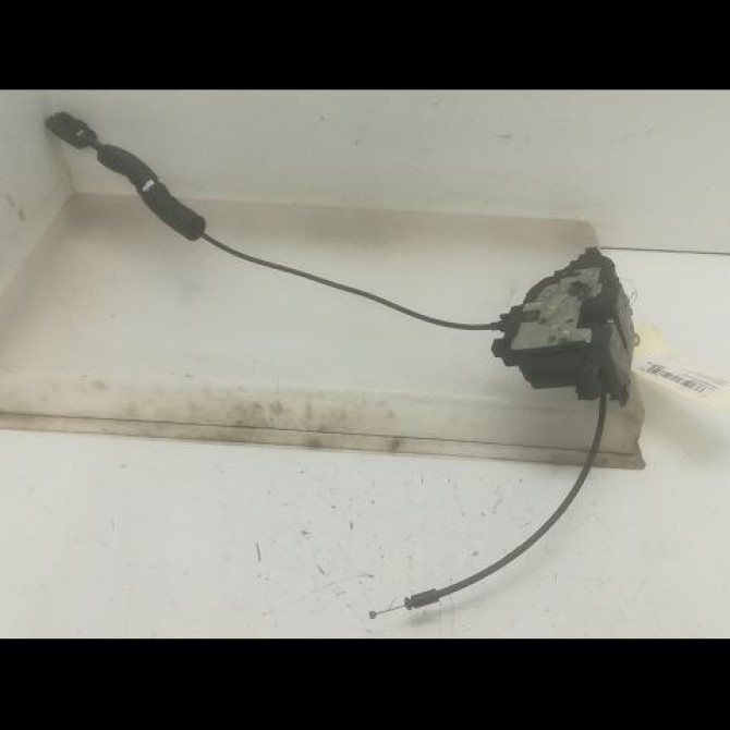 Serrure porte arg occasion RENAULT SCENIC III Phase 1 04-2009->11-2011 1.9 DCI 130ch 825030032R 1