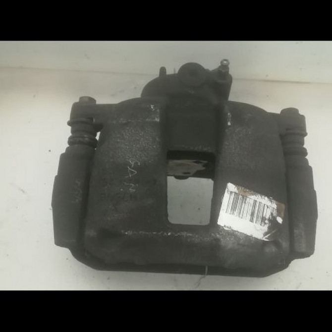 Etrier de frein avant gauche occasion PEUGEOT 207 Phase 1 04-2006->06-2013 1.6 HDI 16v 110ch 4400R8 1