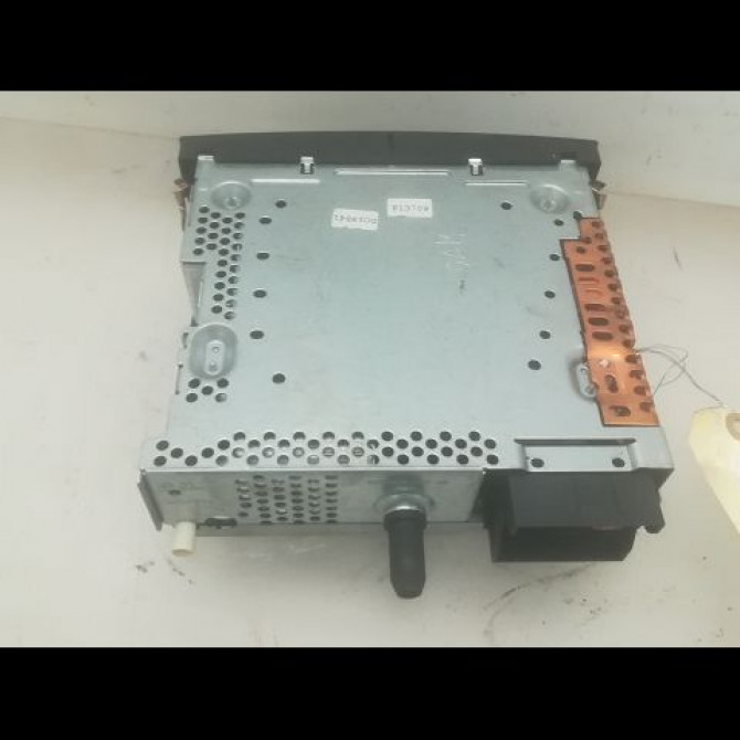 Autoradio occasion PEUGEOT 207 Phase 1 04-2006->06-2013 1.6 HDI 16v 110ch 6564ZT 2