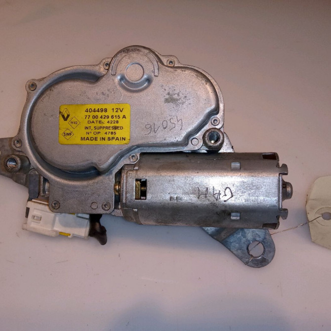 Moteur essuie-glace arrière occasion RENAULT CLIO II Phase 1 03-1998->06-2001 1.2 7701471523 1