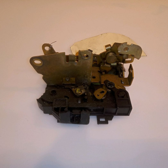 Serrure porte avg occasion RENAULT MEGANE I Phase 2 03-1999->06-2003 1.9 DTI 7701469180 2