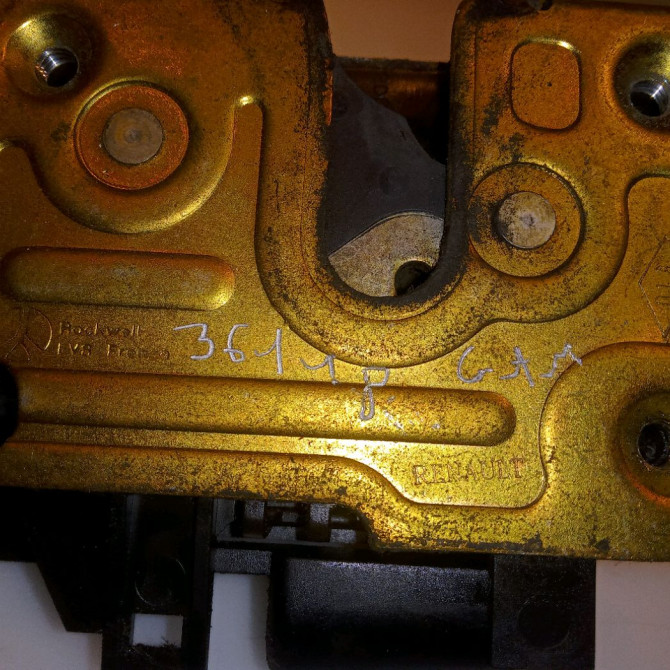 Serrure porte avg occasion RENAULT MEGANE I Phase 2 03-1999->06-2003 1.9 DTI 7701469180 4