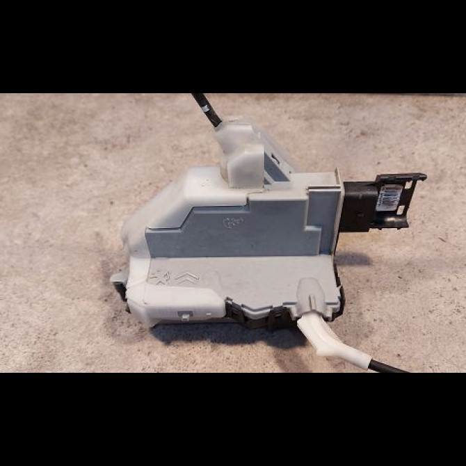 Serrure porte ard occasion PEUGEOT 3008 I Phase 1 04-2009->12-2013 2.0 HDI 150ch 9800623880 2