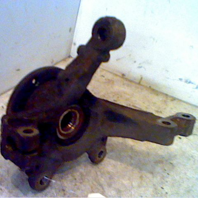 Moyeu avg occasion RENAULT MODUS Phase 1 09-2004->12-2007 402101554R 2