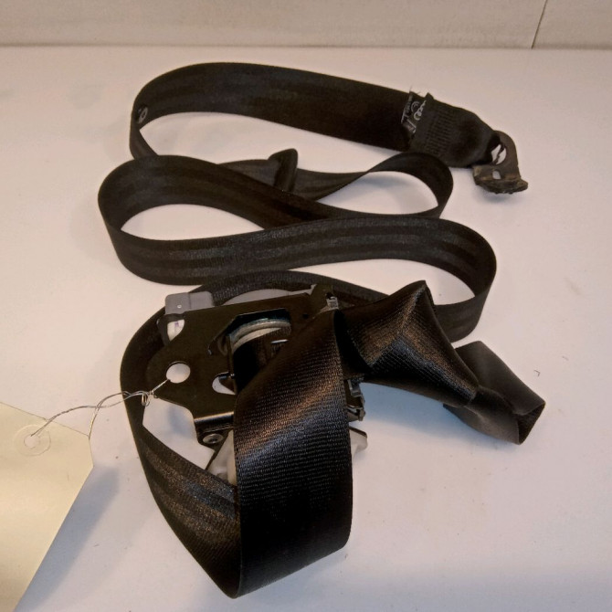 Ceinture arrière droite occasion AUDI A1 Phase 1 06-2010->03-2015 1.2 TFSI 86ch 8X0857805DV04 2