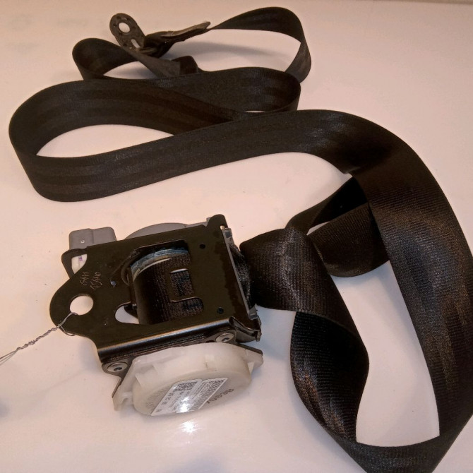 Ceinture arrière gauche occasion AUDI A1 Phase 1 06-2010->03-2015 1.2 TFSI 86ch 8X0857805DV04 2