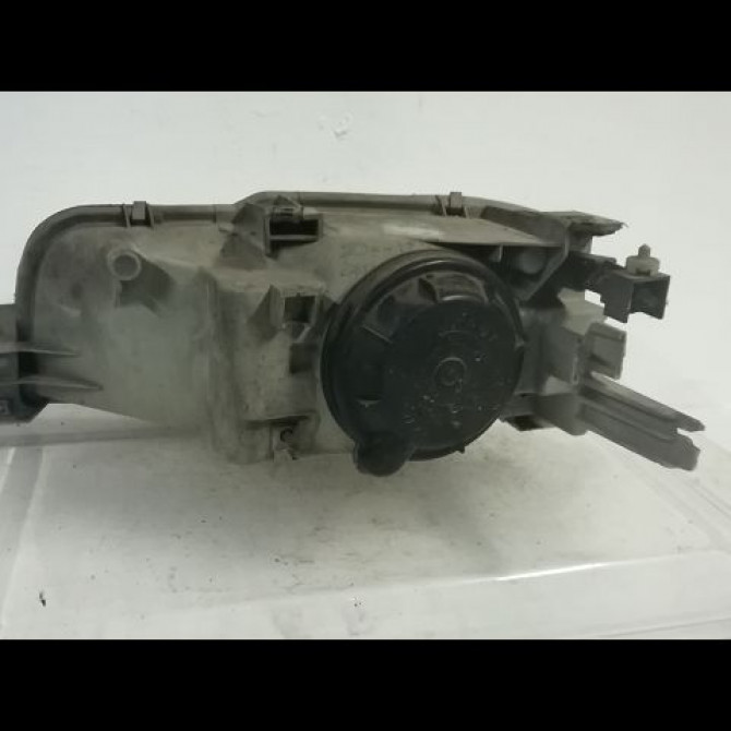Phare droit occasion RENAULT 21 Phase 1 01-1986->06-1989 TURBO D 7701034133 2