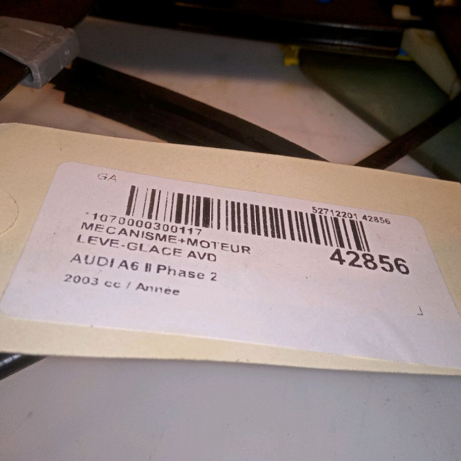 Mecanisme + moteur lève-glace avant droit occasion AUDI A6 II Phase 2 07-2001->05-2004 4B0837462C 5