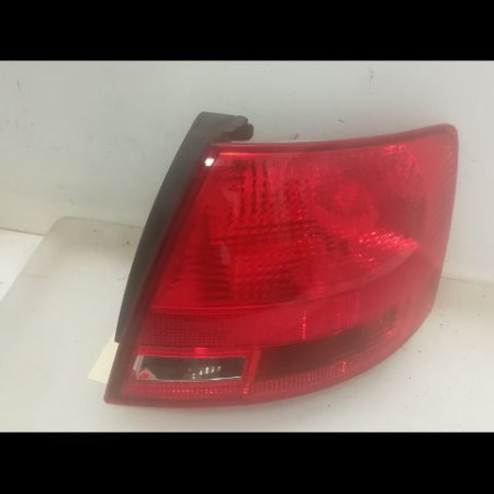 Feu arrière droit occasion AUDI A4 II Phase 2 09-2004->04-2008 2.0 TDi 140ch 8E9945096E