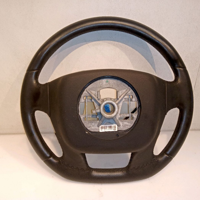 Volant de direction occasion CITROEN DS4 Phase 1 01-2011->03-2016 1.6 e-HDi 110ch 4109QT 2