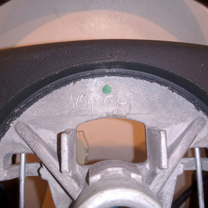 Volant de direction occasion CITROEN DS4 Phase 1 01-2011->03-2016 1.6 e-HDi 110ch 4109QT 3