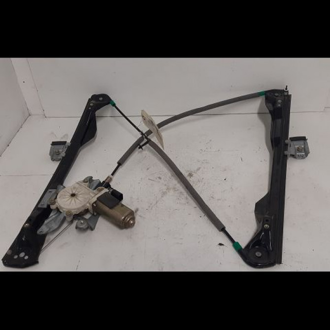 Mecanisme + moteur lève-glace avant droit occasion FORD FOCUS I Phase 1 10-1998->09-2004 1.8 TDCI 115ch 1331618 1