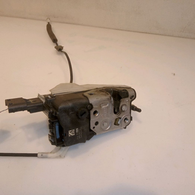 Serrure porte ard occasion PEUGEOT 3008 I Phase 1 04-2009->12-2013 1.6 HDI 112ch 9800623880 2