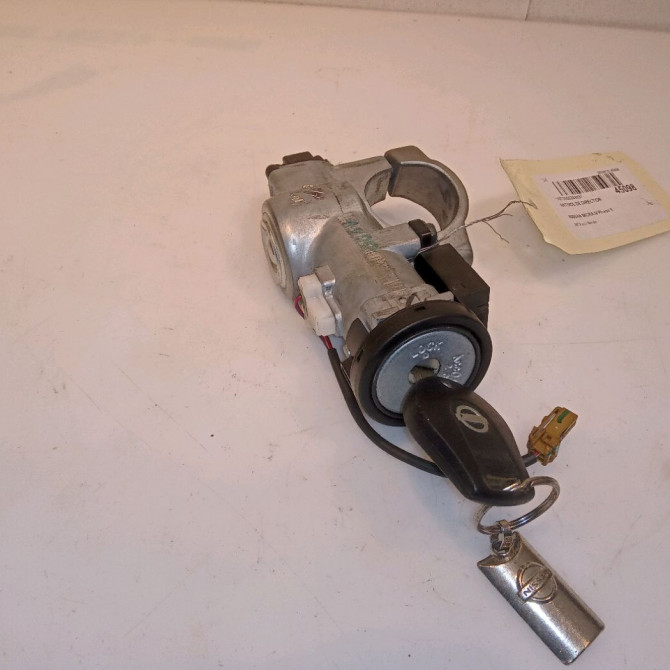 Antivol de direction occasion NISSAN MICRA IV Phase 1 11-2010->12-2013 D87001HAFA 1