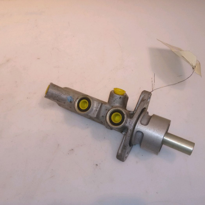 Maitre cylindre occasion TOYOTA AVENSIS II phase 1 05-2003->08-2006 115 D-4D 4720105111 2
