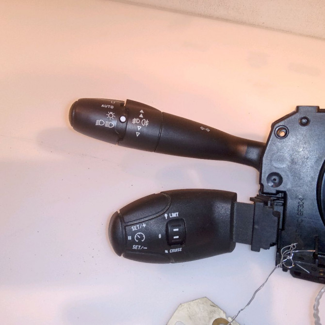 Bloc commodos occasion CITROEN BERLINGO II Phase 1 05-2008->01-2012 1.6 HDI 16v 90ch 98062227XT 3