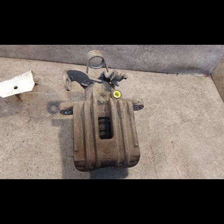 Etrier de frein arrière droit occasion AUDI A4 II Phase 2 09-2004->04-2008 2.0 TDi 140ch 8E0615424G