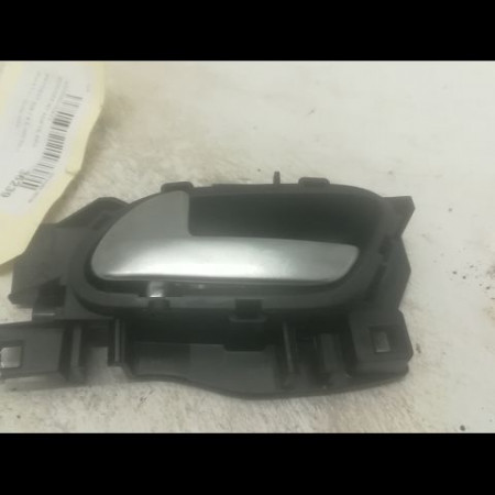 Poignee int porte arg occasion PEUGEOT 208 208 Phase 1 2012-03-01->2015-09-30 1.6 E-HDI 92ch 9143T8