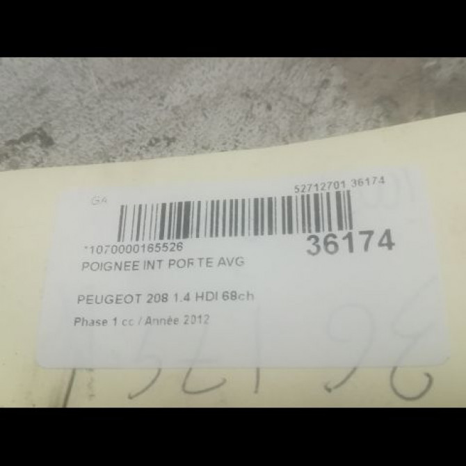 Poignee int porte avg occasion PEUGEOT 208 208 Phase 1 2012-03-01->2015-09-30 1.4 HDI 68ch 9143T8 3