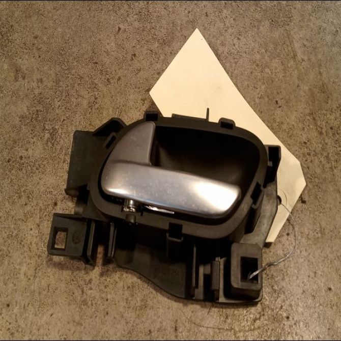 Poignee int porte avg occasion PEUGEOT 508 Phase 1 04-1995->04-1999 2.0 HDI 163ch 9143T8 1