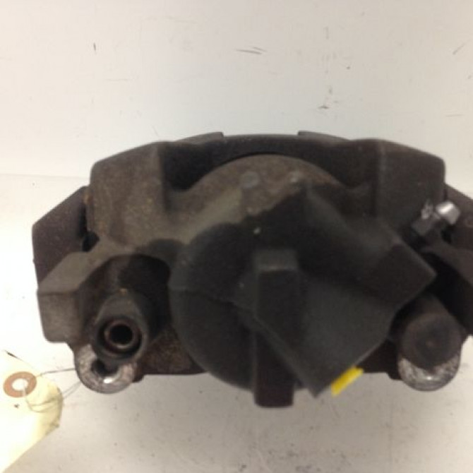 Etrier de frein avant droit occasion RENAULT SCENIC III Phase 1 04-2009->11-2011 410010001R 2