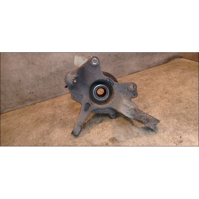 Moyeu avd occasion RENAULT MEGANE III Phase 1 11-2008->01-2012 402020010R 2