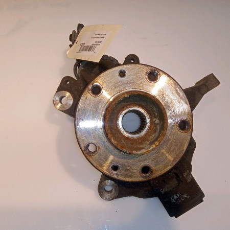 Moyeu avg occasion RENAULT MEGANE III Phase 1 11-2008->01-2012 1.6i 16v 110ch 402020009R