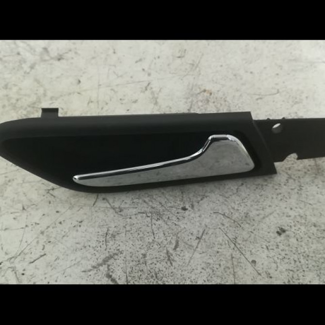 Poignee int porte ard occasion MERCEDES CLASSE B I Phase 1 06-2005->04-2008 B200CDI 140ch 16976010618K24 1