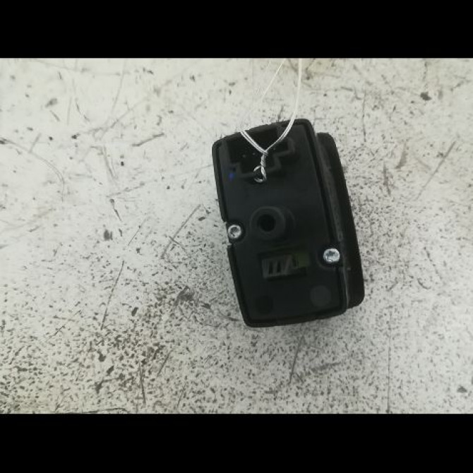 Commande leve-glace porte arrière gauche occasion MERCEDES CLASSE B I Phase 1 06-2005->04-2008 B200CDI 140ch 2