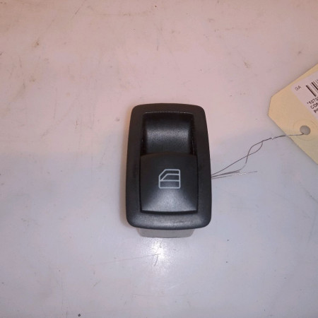 Commande leve-glace porte arrière gauche occasion MERCEDES CLASSE B I Phase 1 06-2005->04-2008 B 180 CDI