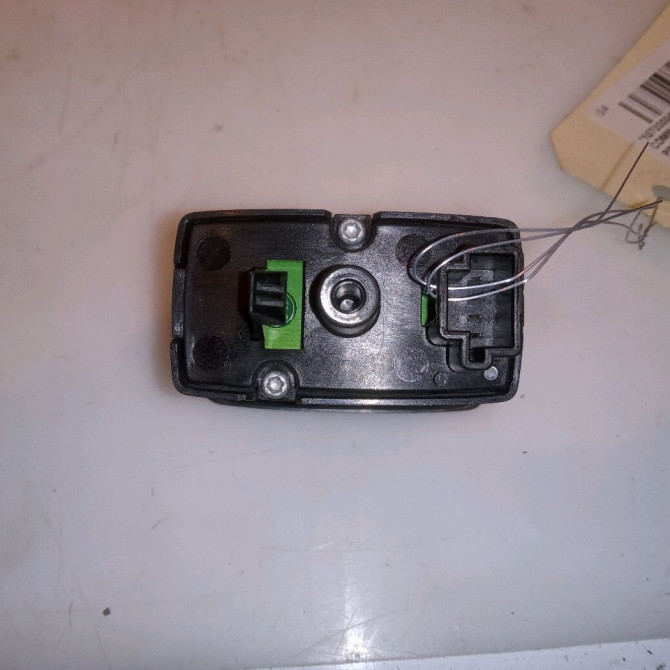 Commande leve-glace porte arrière gauche occasion MERCEDES CLASSE B I Phase 1 06-2005->04-2008 B 180 CDI 2